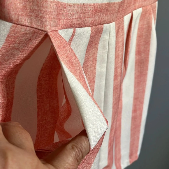 White and pink romper zipper back sleeveless vintage look size Large - Picture 5 of 9